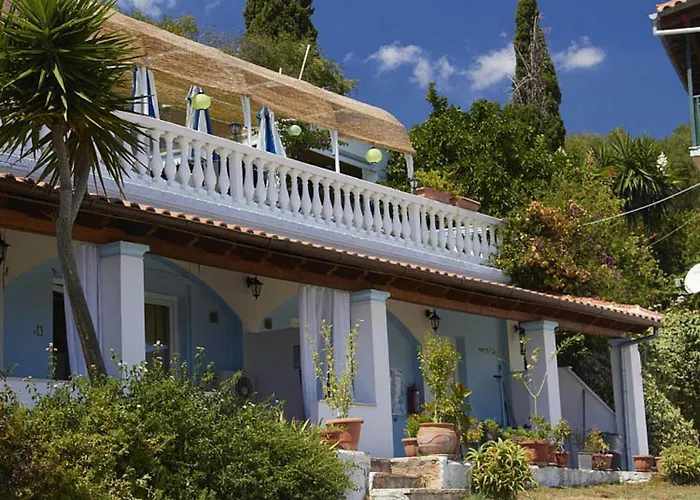 Appartamento Amazing In With Terrace Benitses (Corfu)
