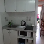 Amazing In With Terrace Daire Benitses (Corfu)