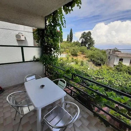 Amazing In With Terrace Apartment Benitses (Corfu)